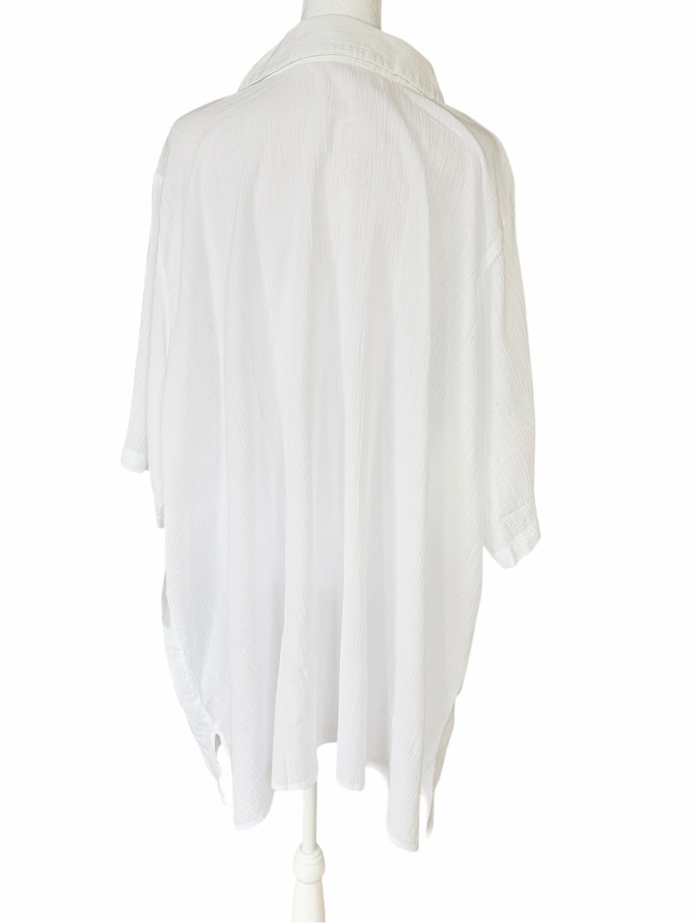Woman Within White Button-Front Shirt with Multicolor Floral Embroidery - Picture 4 of 7
